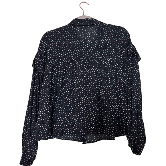 NWT Buckles Gimmicks by BKE Ruffled Blouse - Picture 4 of 10